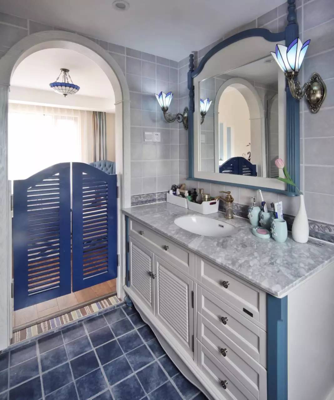 《一位作家的117平米圣托里尼》案例分享