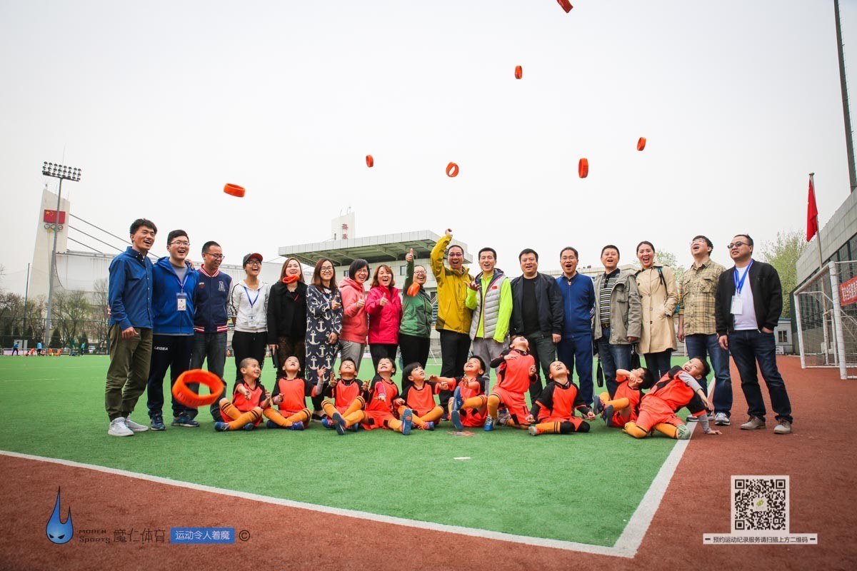 现场快递｜孩子的节日，以足球为名