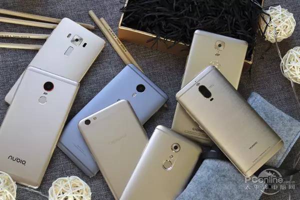 s8国行有几个版本,s8+值得入手吗