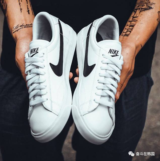 换季该买什么鞋子,换季买什么鞋子好看