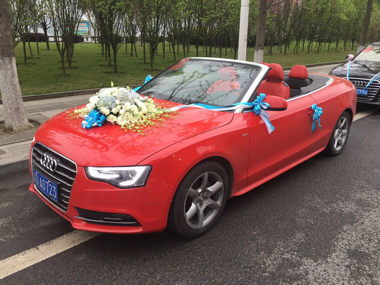 宝马4系敞篷和奥迪a5敞篷对比,奥迪a5敞篷跑车落地多少钱