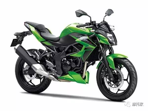 这个车的颜色跟造型有点浪！2017Z250SL新色发表