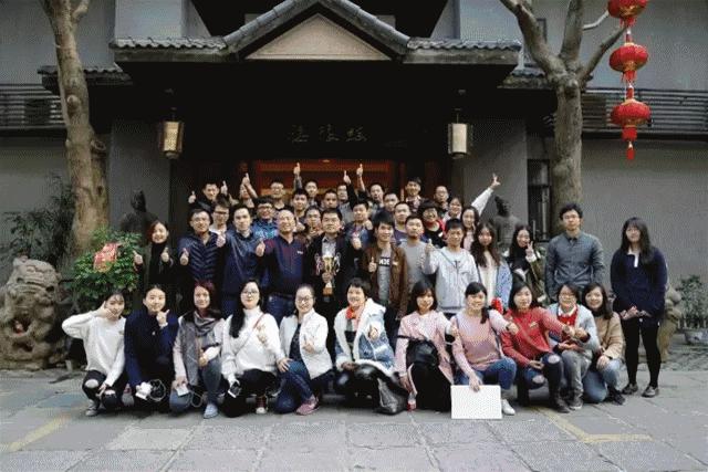 古玩艺术品交易平台网站,古玩明清瓷器拍卖直播