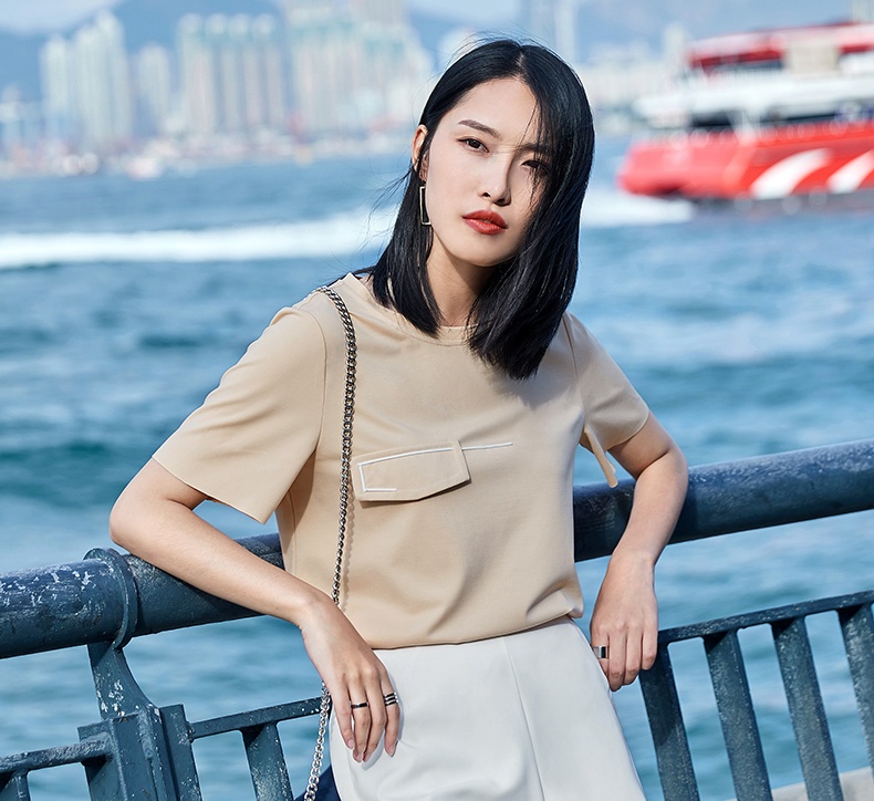 简约又时尚的t恤穿搭,最时尚的短袖t恤又百搭