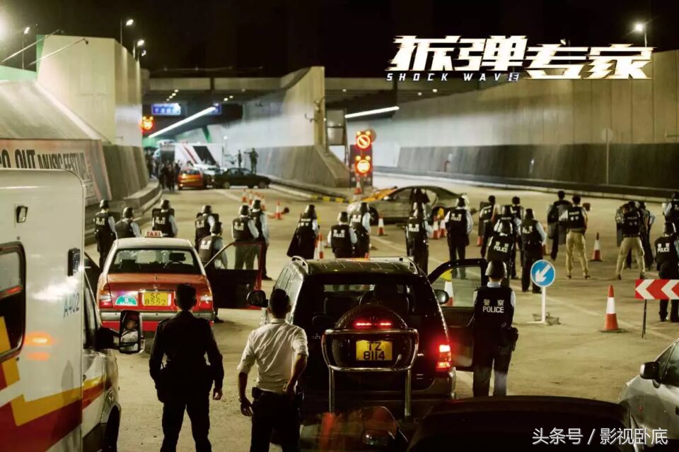 都五十几岁人了，还要让他来拆弹