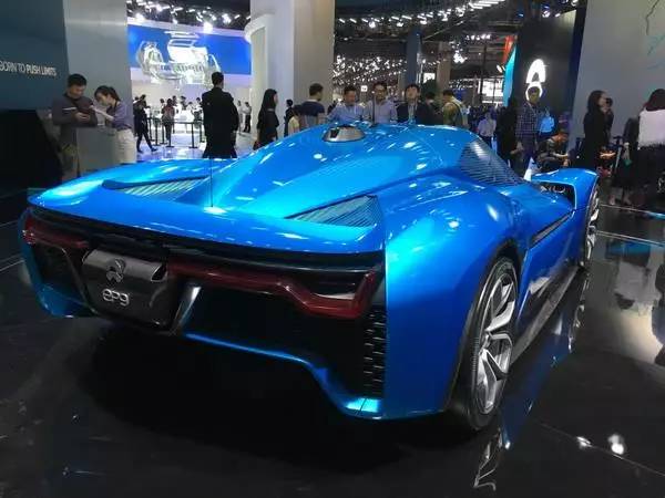 上海国际车展众多豪车,上海车展都发现哪些豪车