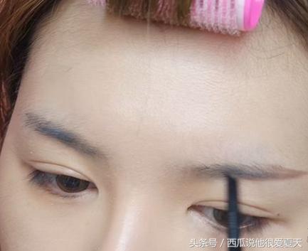 韩系猫眼妆怎么化妆,烟熏猫眼妆怎么化妆