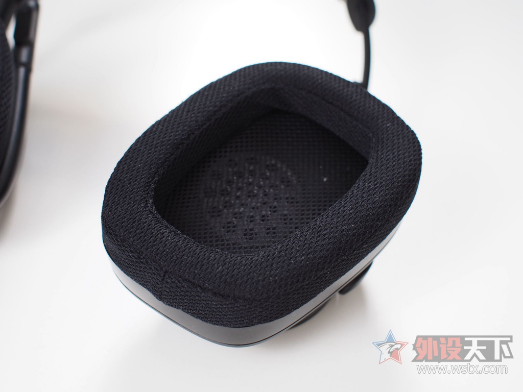 罗技g633与g633s耳机测评,罗技耳机g633和g933差别