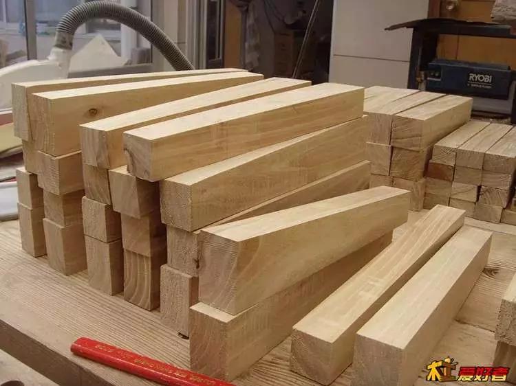 坐着轮椅入了坑——《轮椅上的木匠》