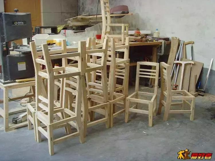 坐着轮椅入了坑——《轮椅上的木匠》