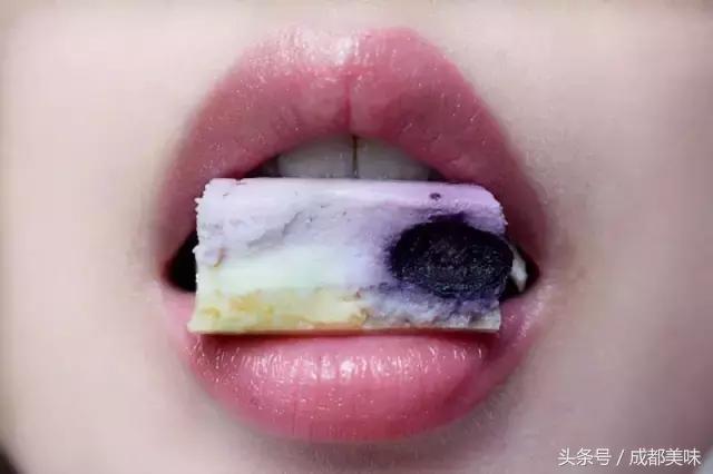 1月仅售7天的芝士条,身家过亿照样排队!谁给你的自信?