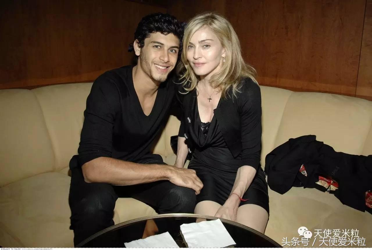 嘴上不说身体却挺诚实搞笑视频,心里害怕嘴上不说身体却很诚实