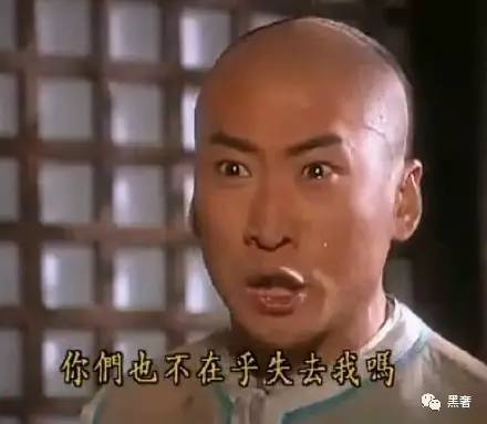 prada杀手包老款新款区别,prada杀手包supermini