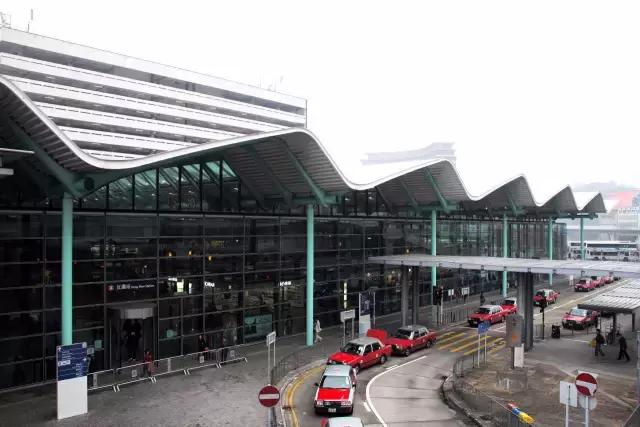 去香港旅游把行李寄存在什么地方,香港大件行李免费寄存行李地点