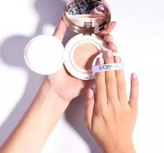 ysl和阿玛尼必买,ysl和阿玛尼品牌