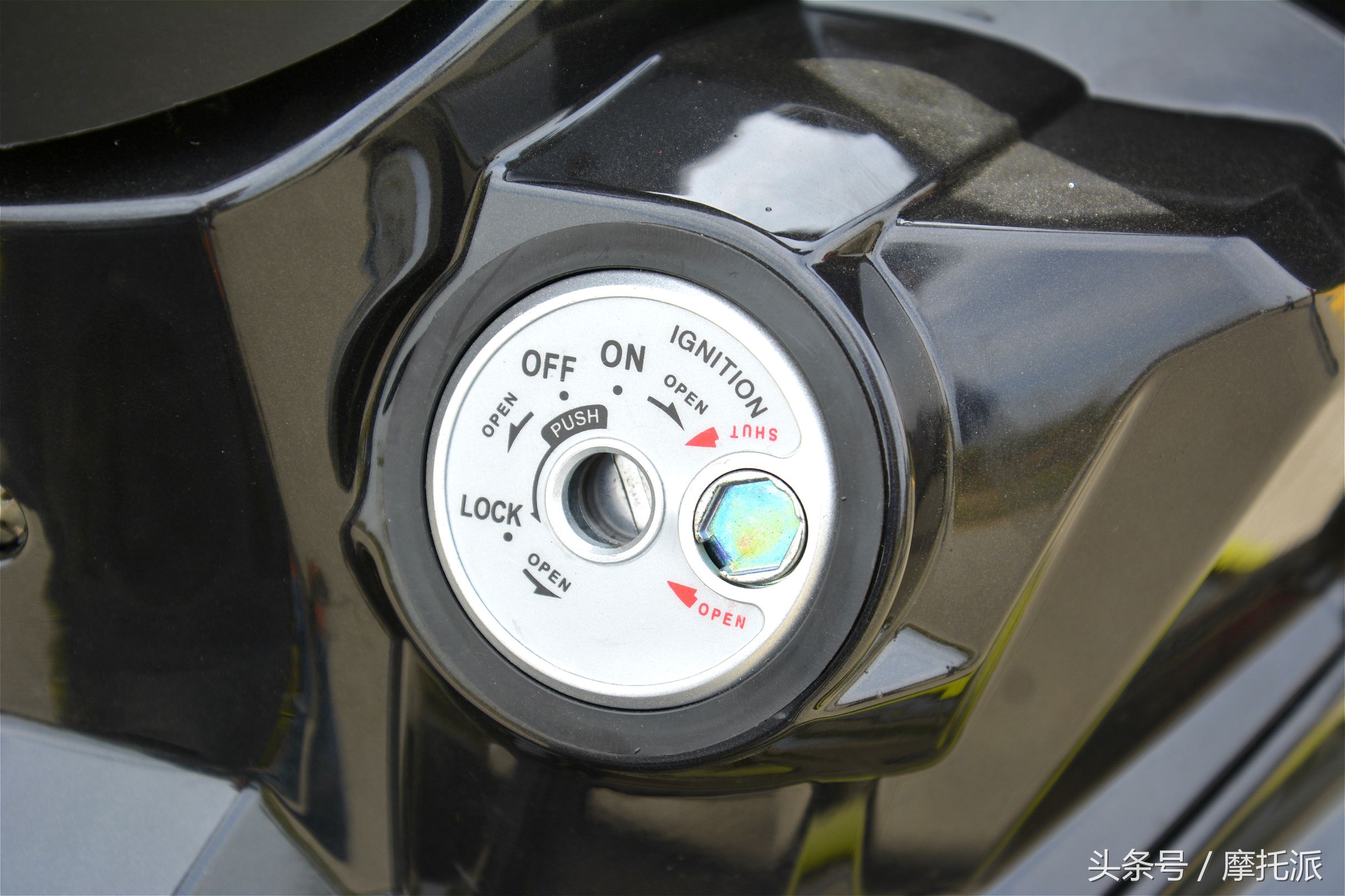 贝纳利2019款rfs150i,贝纳利rfs150i测评