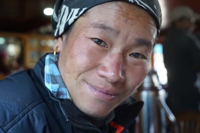 尼泊尔徒步ebc一般多大年龄,尼泊尔喜马拉雅ebc徒步大概多少钱