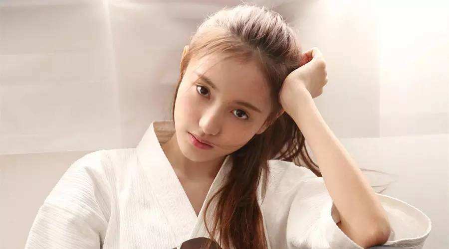 发现女朋友是男人怎么办,发现女友是别人的情人我该怎么办