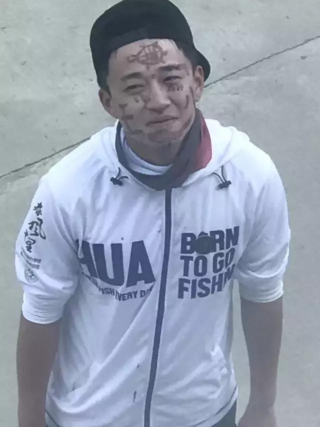 王超钓鲫鱼避小杂鱼技巧,化氏垂钓学院王超教官