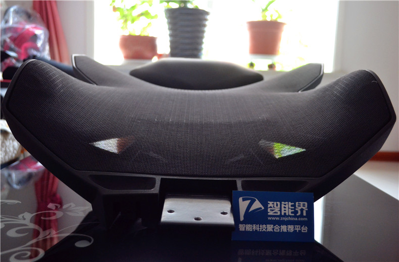 能够让人放松的椅子,让人腰挺直的椅子