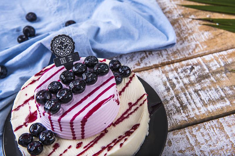 吃了很多年的蛋糕吃腻了,吃了十多年的东西看了一下配方