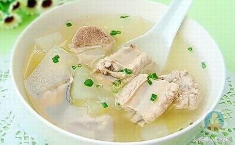 老年人腿脚浮肿怎样缓解,怀孕腿浮肿的缓解方法