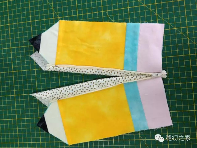 铅笔袋小学生3-6年级大容量折叠,可爱又简单的铅笔袋