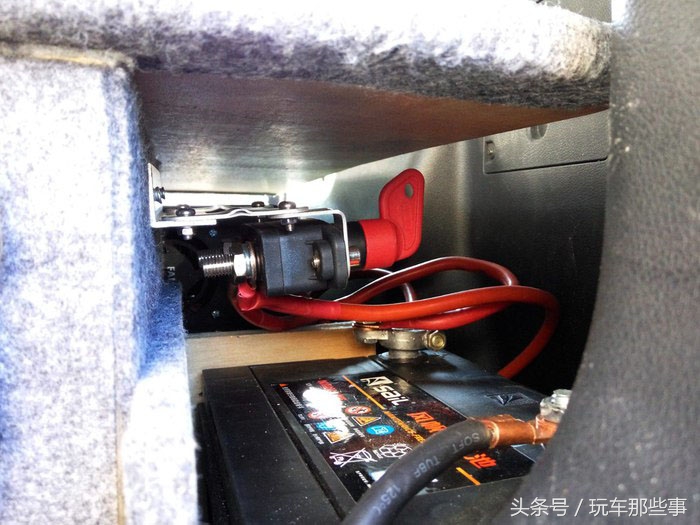 吉利gx7后排座椅放平改床车,吉利全球鹰gx7改装房车