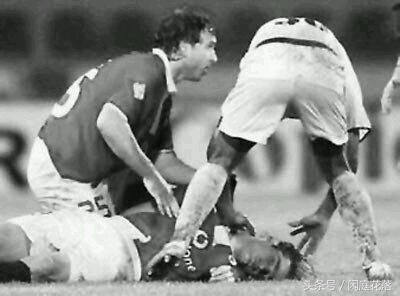 足球史上球员死亡,死得最惨的10位足球球星