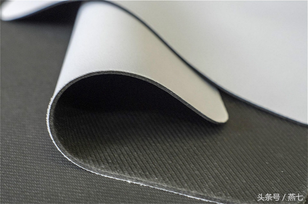 玩游戏的鼠标垫应该怎么选择,玩游戏选择什么鼠标垫