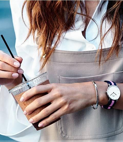 手镯轻奢小众高级感卡地亚,买不起的手镯