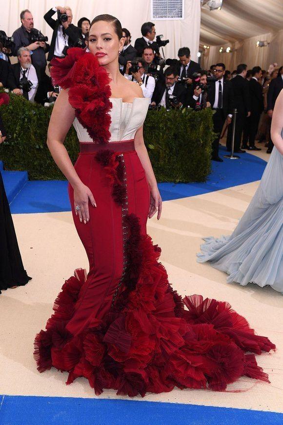 时尚界奥斯卡造型,今年的时尚界年度奥斯卡