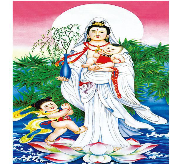 3年生了3个儿子,三年了宝宝终于上幼儿园