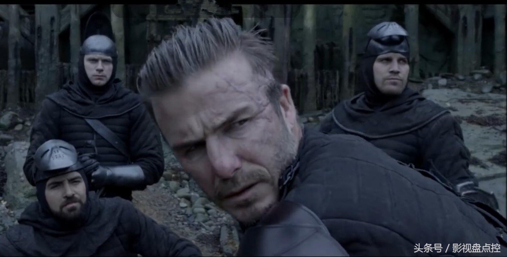 贝克汉姆亚瑟王视频,小贝亚瑟王照片