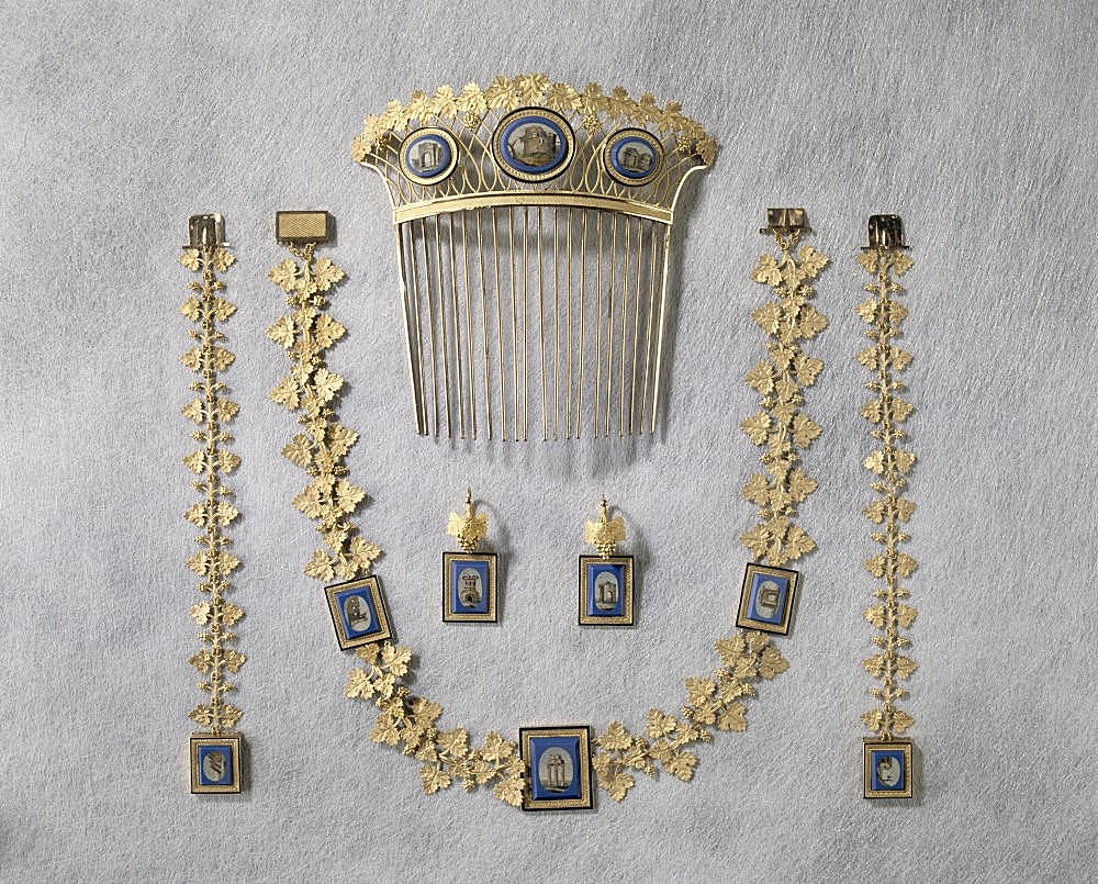 故宫和卢浮宫联合展览,北京故宫vs日本皇宫