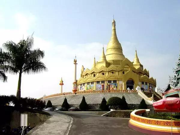 景洪泼水节注意事项,西双版纳泼水节如何不被泼