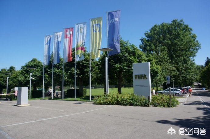 瑞士全部在山区为什么这么发达,瑞士小国为什么富有