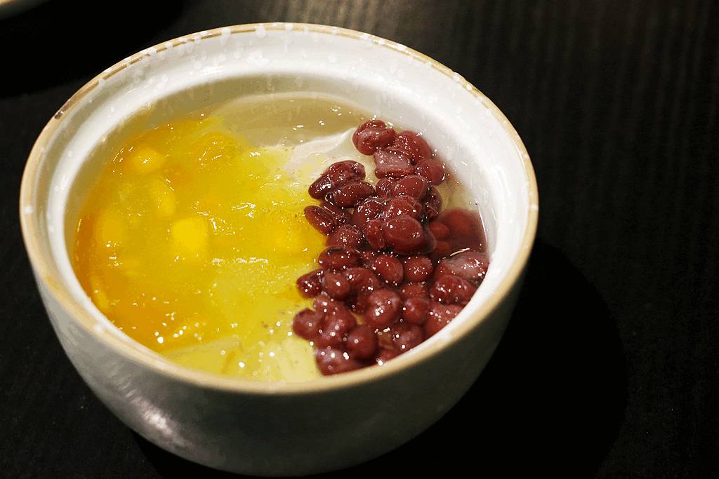 一不小心美成自拍圣地！说这是吃火锅的谁信？