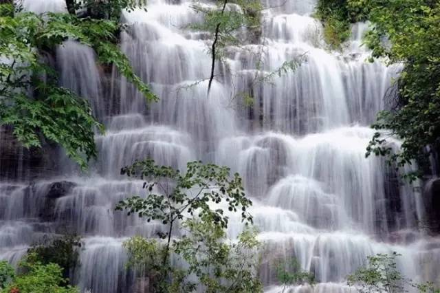 郑州黄果树瀑布怎么玩最好,2022年黄果树瀑布游玩攻略