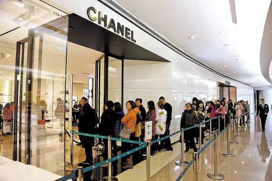 国外买奢侈品真的便宜吗,国外买奢侈品真的那么便宜吗