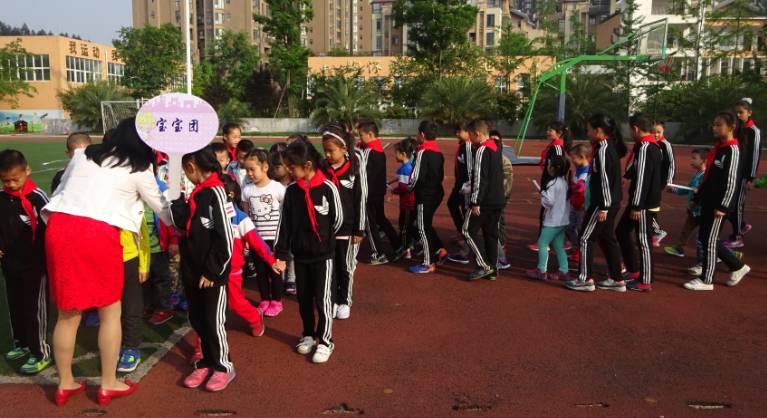 幼儿园小学生活什么样子,小学长什么样的呢