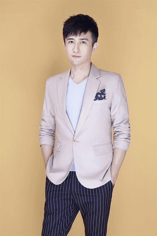 揭秘｜爱它，高贵冷艳又神秘（下）-保湿抗老精华篇