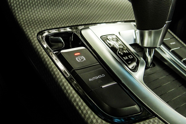 刹车失灵了怎么做,刹车失灵采取什么措施视频