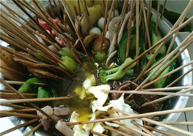 听说你们四川人有种毒，服下会有种不可描述的肉麻