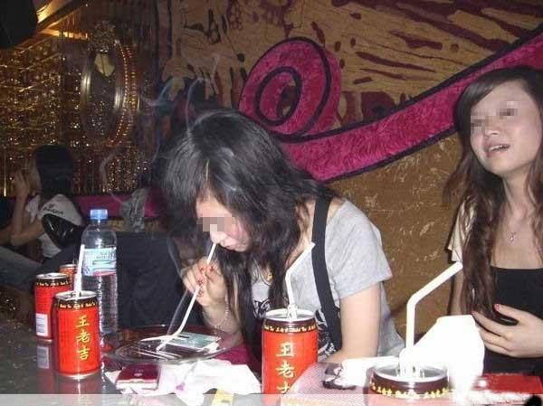 *粉K**吸了8年，为何会这么难戒？