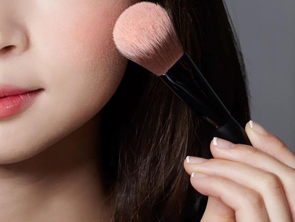 别再说我大饼脸！出门前靠6招极速变成瓜子脸！