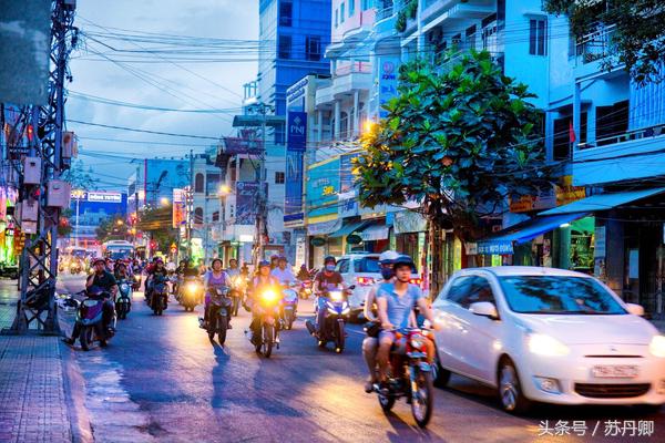 马尔代夫和芽庄哪个好玩,一个人的马尔代夫