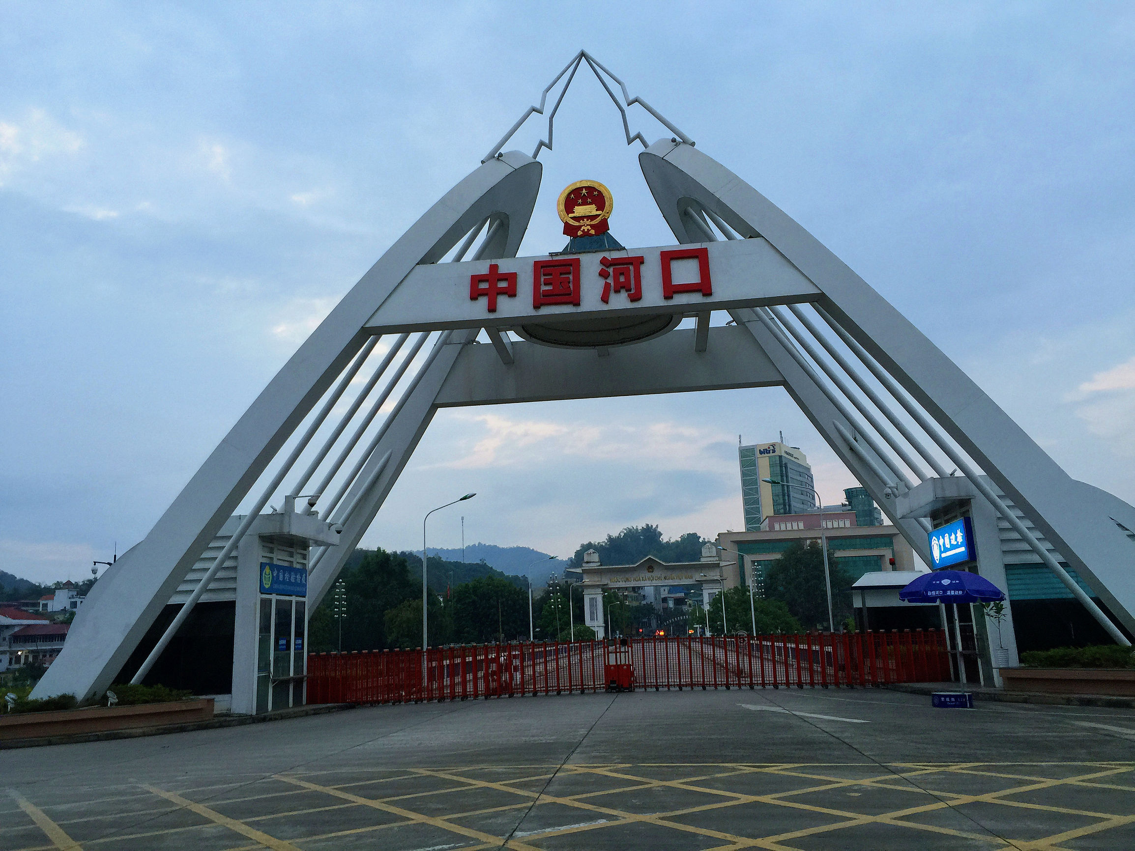 中越边境哪里最值得去,云南边境河口口岸游玩攻略