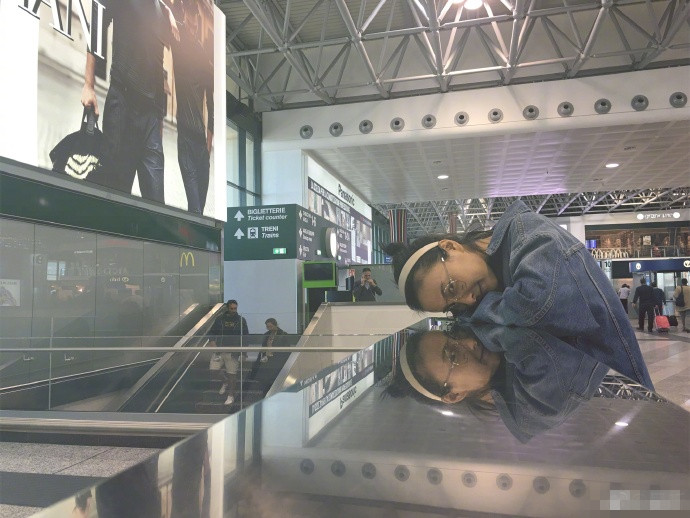 吴昕看马德里竞技比赛,吴昕巴黎街拍图片