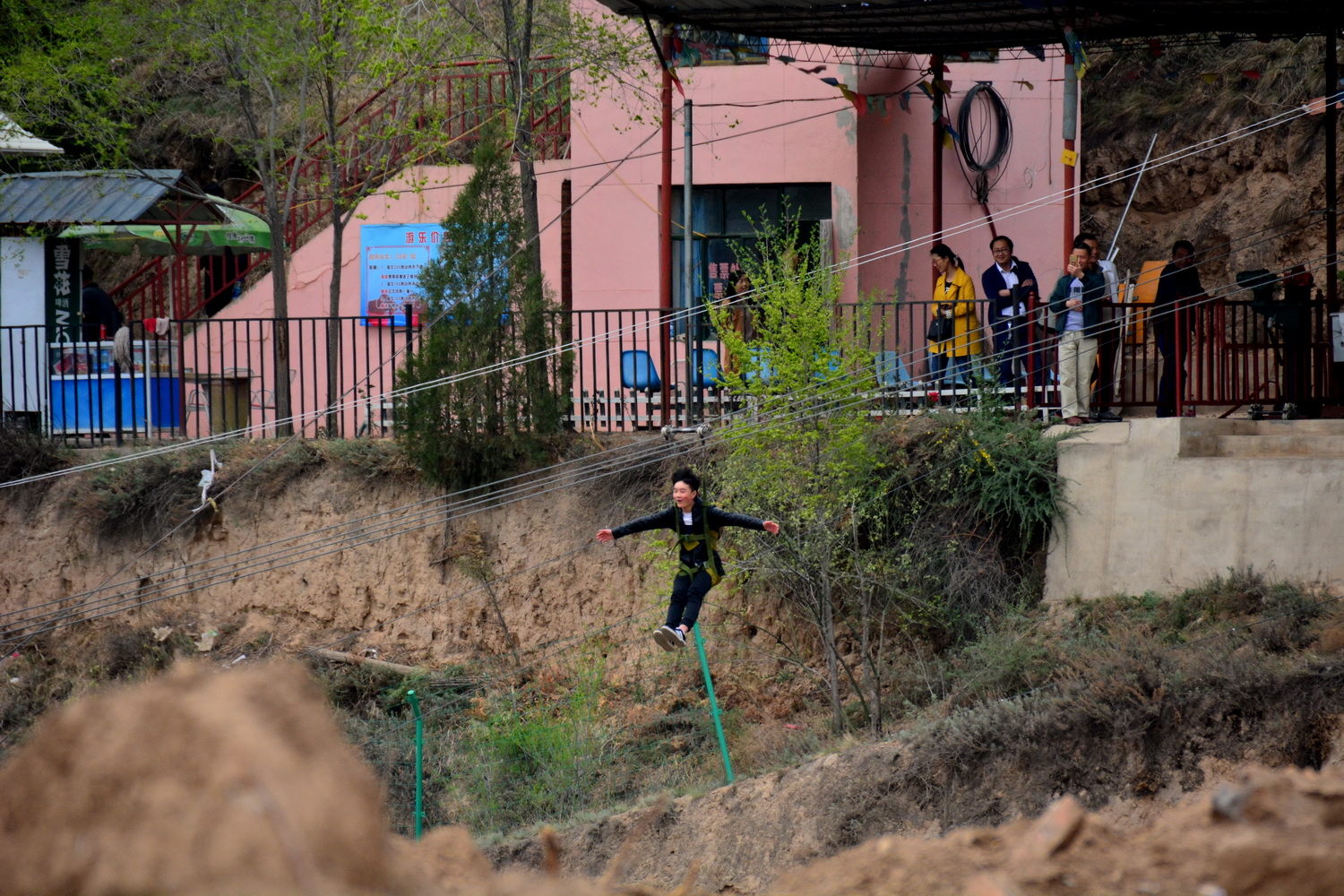 兰山公园在皋兰山上吗,站在兰山看风景